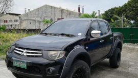 Mitsubishi Strada 2013 for sale