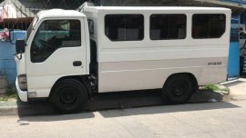 2009 Isuzu Nhr for sale 