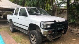 1994 Nissan Pathfinder for sale 