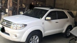 2010 Toyota Fortuner 2.5G for sale 