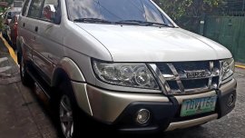 Isuzu Crosswind XUV 2.5L 2012 for sale