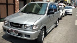 Like new Isuzu Crosswind for sale