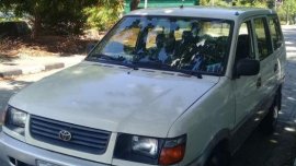 Toyota Revo 2000 for sale