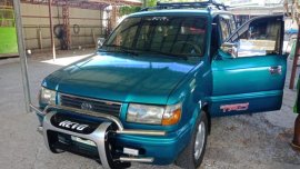 Toyota Revo 2000 for sale