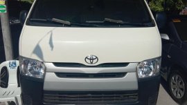 2015 Toyota Hiace Commuter MT for sale 