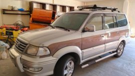 Toyota Revo Vx200 2003 for sale 
