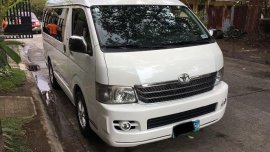 2010 Toyota Hiace Super Grandia for sale 