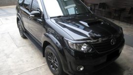2014 Toyota Fortuner V for sale 