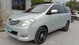 2010 Toyota Innova G for sale