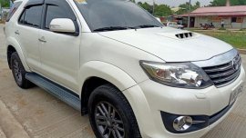 Toyota Fortuner 2015 V for sale