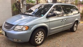 Like New Chrysler Town And Country for sale