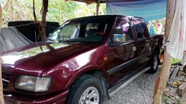 Isuzu Fuego 2000 for sale