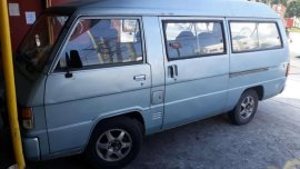 Selling 2nd Hand (Used) Mitsubishi L300 1990 Van Manual Diesel in Caloocan
