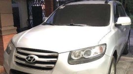 Sell Red 2012 Hyundai Santa Fe at Automatic Diesel at 80000 in Angeles