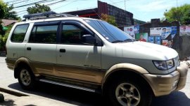 Selling Isuzu Crosswind 2002 Manual Diesel in Bacolor