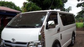 Selling 2nd Hand (Used) 2014 Toyota Hiace in Tuy