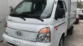 Selling 2nd Hand (Used) Hyundai Porter 2018 Van in Manila