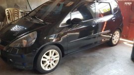 Selling 2nd Hand (Used) Honda Jazz 2006 in Daraga