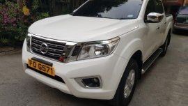 Selling Nissan Navara 2018 Manual Diesel in Pasig