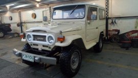 Selling 2nd Hand (Used) Toyota Land Cruiser in Taytay