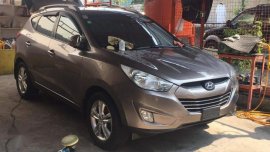 Selling Hyundai Tucson 2010 Automatic Gasoline 