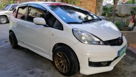Selling 2nd Hand (Used) 2013 Honda Jazz Automatic Gasoline in Quezon City