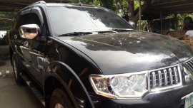 Selling 2nd Hand Mitsubishi Montero 2012 Automatic Diesel at 70000 in Santa Teresita