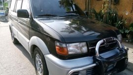 Selling Toyota Revo 2000 Manual Gasoline in Caloocan