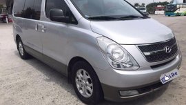 Selling Hyundai Starex 2009 for sale in Santa Rosa