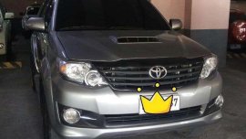 Toyota Fortuner 2015 Manual Diesel for sale in Manila