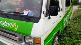 Selling Mitsubishi L300 2013 Manual Diesel in Quezon City