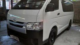 Selling White Toyota Hiace 2018 Manual Diesel in Quezon City