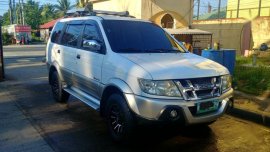 Selling 2nd Hand Isuzu Crosswind 2007 in Makati