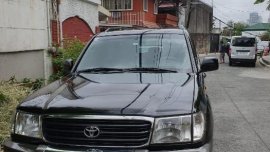 Selling Toyota Land Cruiser 2000 in Muntinlupa