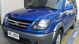 Selling Blue Mitsubishi Adventure 2016 at 25000 km 