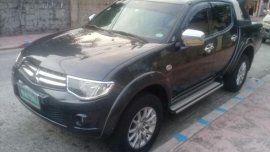 Selling Used Mitsubishi Strada 2011 in Marikina