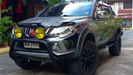 2nd Hand Mitsubishi Strada 2015 Automatic Diesel for sale in Mandaluyong