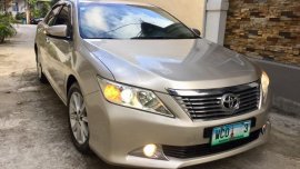 Selling Used Toyota Camry 2013 in Quezon City