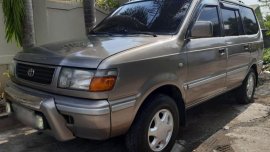 Selling Toyota Revo 1998 Manual Gasoline in Naga