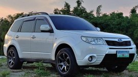 Selling 2nd Hand Subaru Forester 2010 Automatic Gasoline