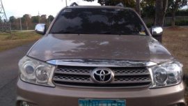 2nd Hand Toyota Fortuner 2010 at 100000 km for sale