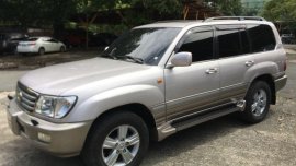 Selling Used Toyota Land Cruiser 2003 in Pasig