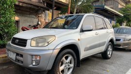 Selling Used Toyota Rav4 2003 in Manila