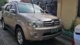 For sale 2009 Toyota Fortuner Automatic Diesel at 70000 km in Manila