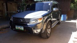 Selling Used Ford Everest 2013 Manual Diesel at 60000 km in Bacolor