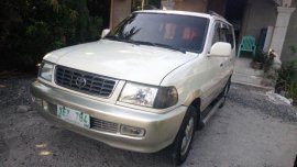 Selling Toyota Revo 2002 Manual Diesel in Lubao