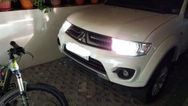 Selling Mitsubishi Montero 2014 Automatic Diesel in Quezon City