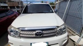 Selling 2nd Hand Toyota Fortuner 2009 in Los Baños