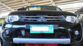 Selling Mitsubishi Strada 2013 Automatic Diesel in Quezon City