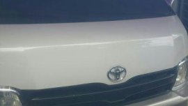 Selling Toyota Grandia 2012 Manual Diesel in Cabanatuan